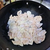 辣椒炒猪大肠的做法图解6