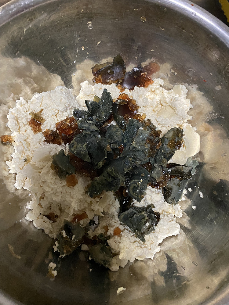 皮蛋豆腐的做法