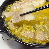 #感恩节为TA做顿饭#东北酸菜白肉粉条锅的做法图解11