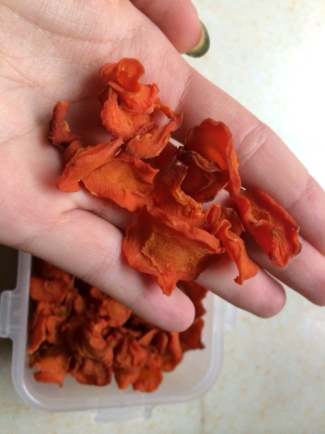 胡萝卜干 ─ 好吃不怕胖的解馋小零食的做法