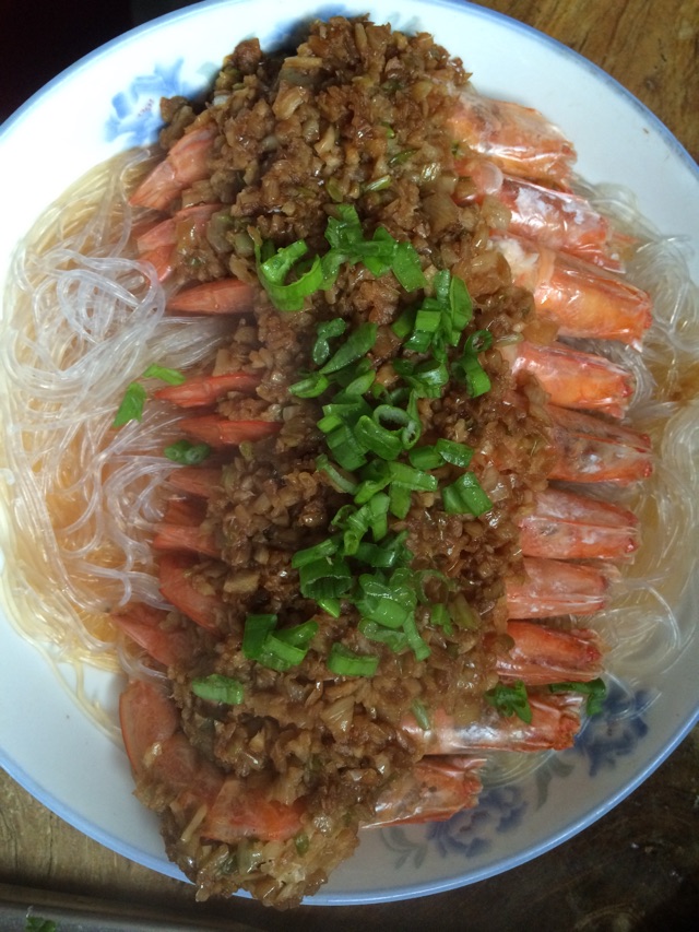 蒜蓉粉丝开边虾的做法图解8
