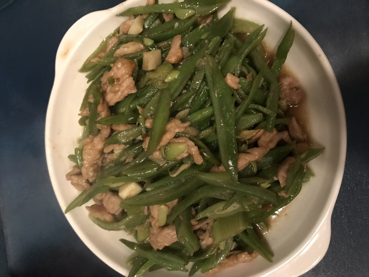 肉丝炒扁豆丝的做法