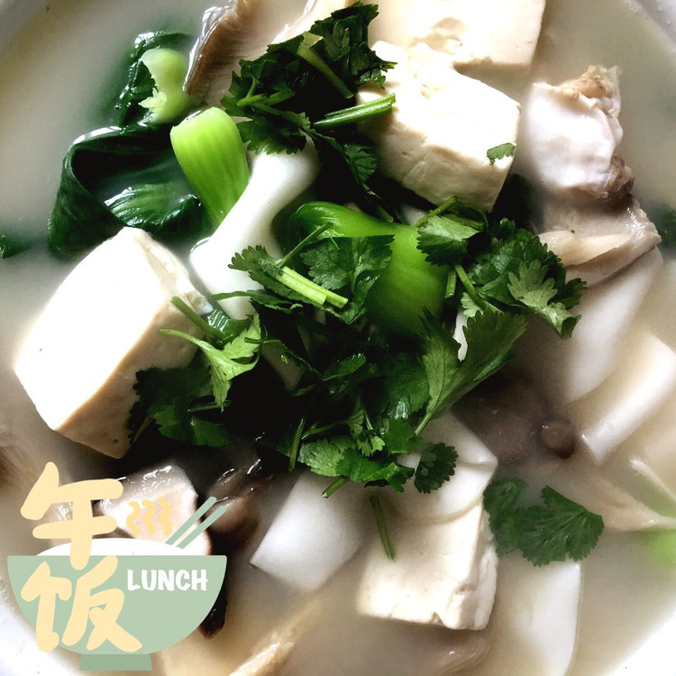 鱼头豆腐汤的做法