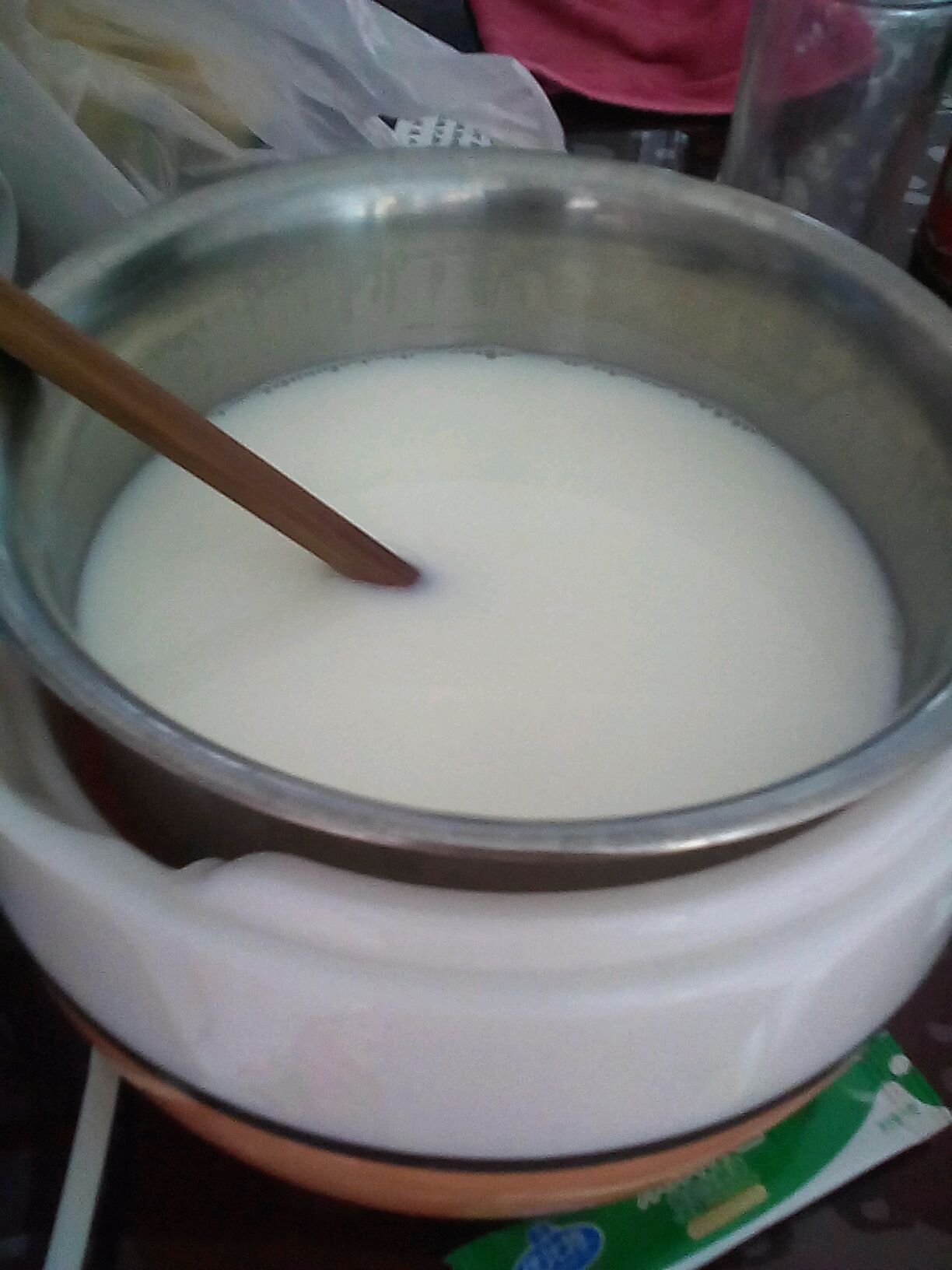 奶粉版自制酸奶怎么做_奶粉版自制酸奶的做法_果妈私房菜_豆果美食