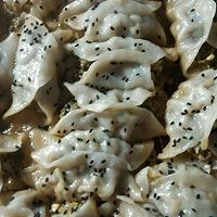 肉三鲜锅贴的做法图解15