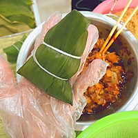 咸蛋黄鲜肉粽子的做法图解5