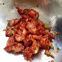 土豆肉糜香菇饼的做法图解1