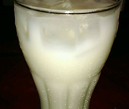 牛奶（酸奶）冰饮的做法