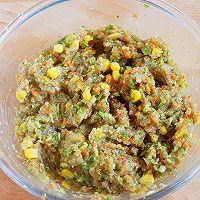 鸡肉虾仁蔬菜饼 ￨减脂又好吃的做法图解5