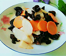 山药炒木耳＃单挑夏天＃的做法