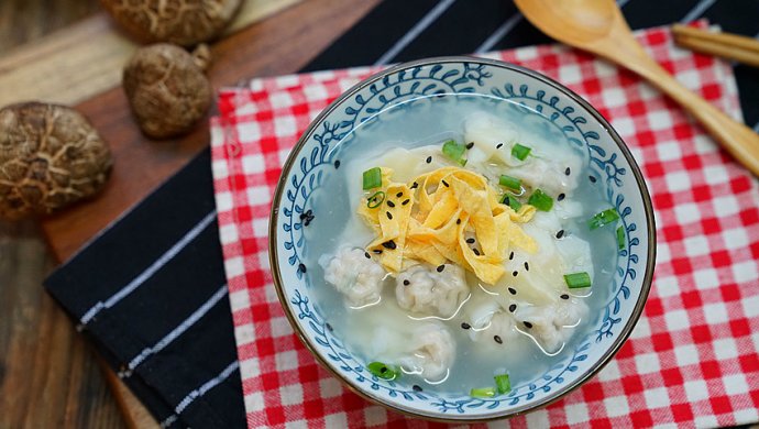 磷虾香菇小馄饨