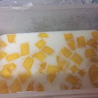 椰奶芒果糕的做法图解5