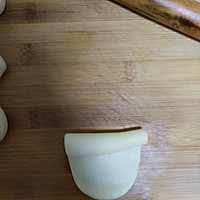 豆沙菊花酥#相约MOF#的做法图解9