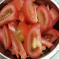 番茄烩金针菇的做法图解3