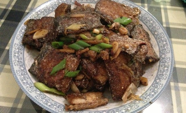 老安家红烧带鱼