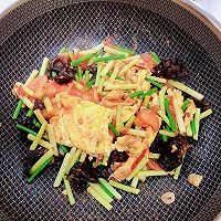 蒜苔木耳炒鸡蛋的做法图解16