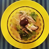 菌菇红枣汤，既滋补又润燥，还能预防感冒哦！的做法图解8