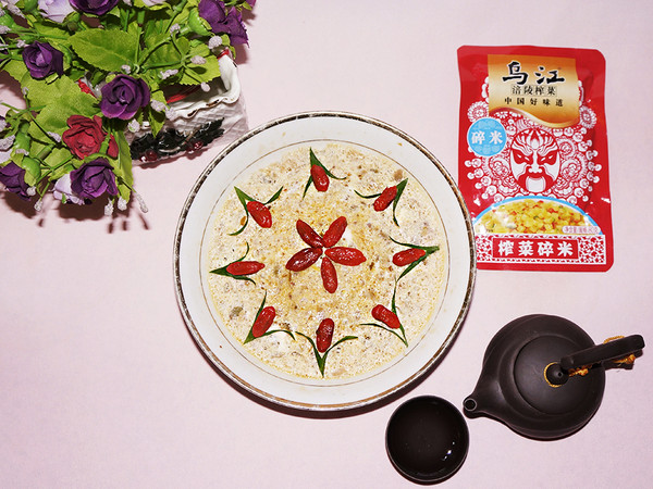 榨菜碎肉糜蒸蛋——乌江榨菜