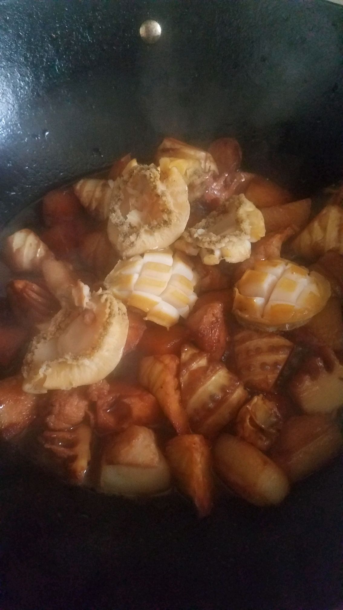 怎样做香菇烧豆腐、红烧鲍鱼、干锅五花肉等美味的热菜？