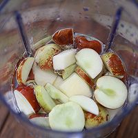 #秋天怎么吃#冬枣苹果汁的做法图解4