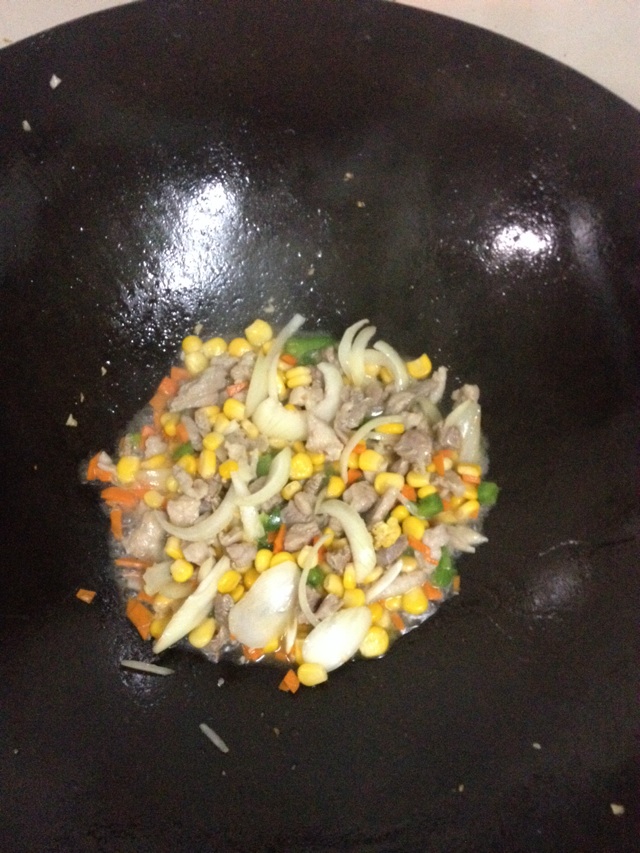 日本豆腐炒肉粒的做法图解5