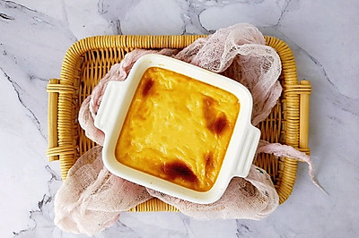 奶香十足的原味鸡蛋布丁