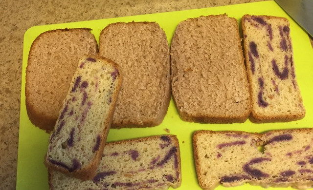 香蕉紫薯面包
