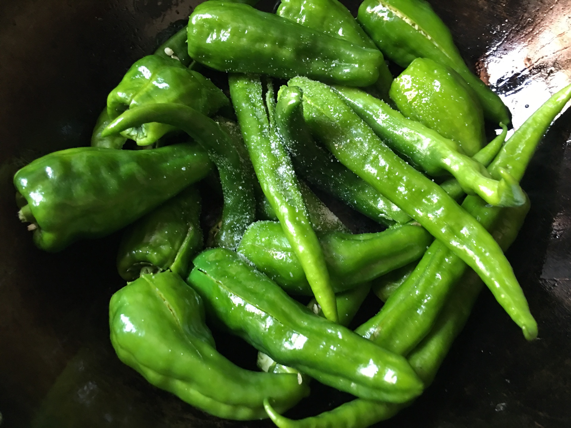 干煸青椒怎么做_干煸青椒的做法_豆果美食