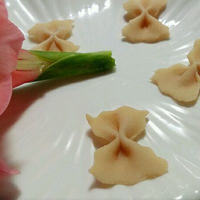 番茄蝴蝶面