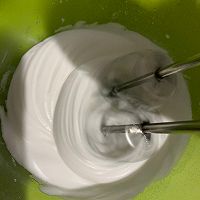 6寸戚风蛋糕(口感绵密有韧性)的做法图解10