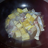 豆腐焖鱼块的做法图解5