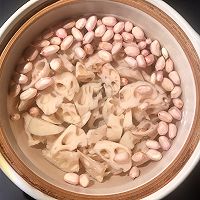 秋日·花生莲藕汤的做法图解3