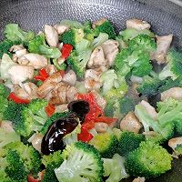 低卡又好吃的 西兰花鸡胸肉#米饭最强CP#的做法图解12