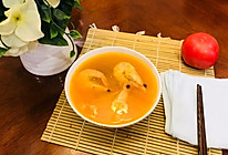 胡萝卜海鲜汤的做法