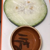 冬瓜薏米萝卜干龙骨汤的做法图解3