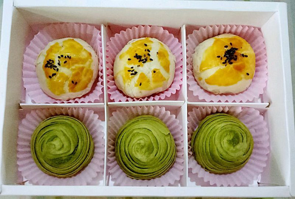 蛋黄酥