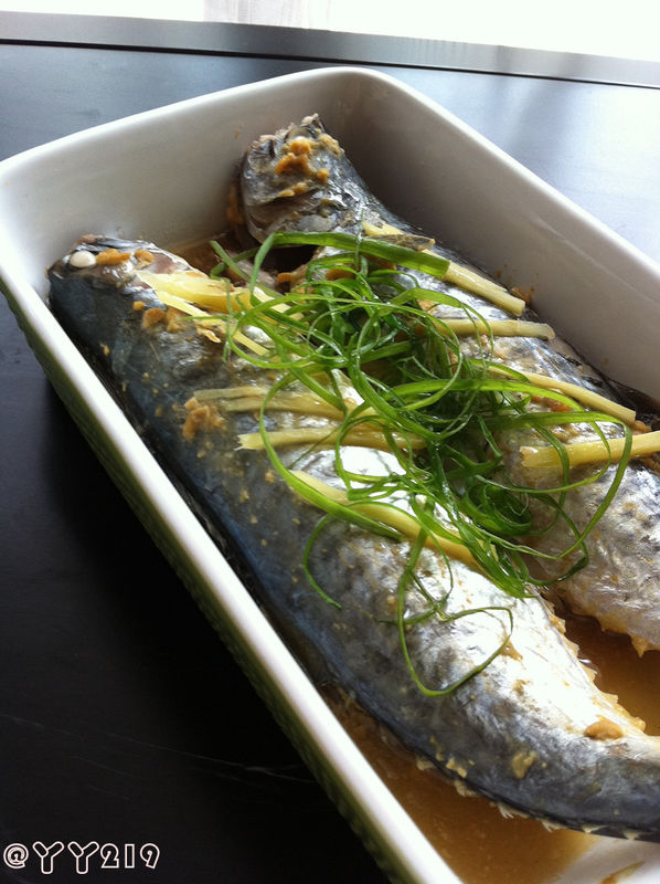 Steamed mackerel with soy sauce