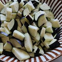 速食~茄子肉酱面~味蕾爆炸的做法图解1