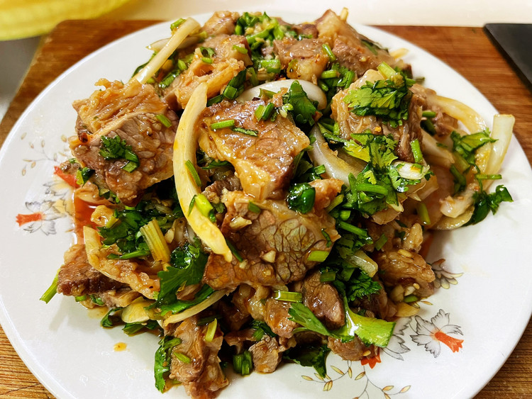 凉拌牛肉的做法
