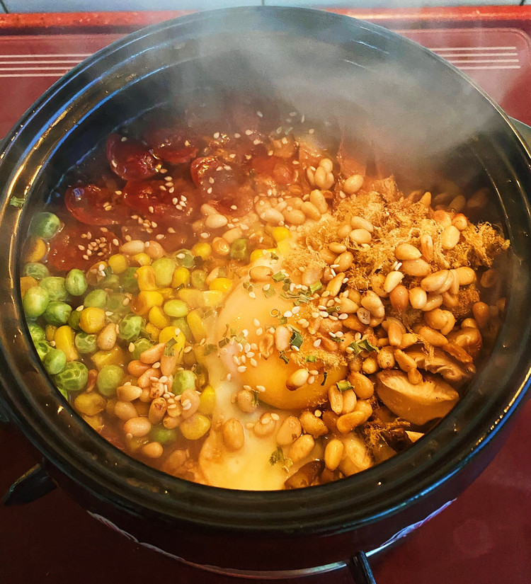 腊味煲仔饭的做法