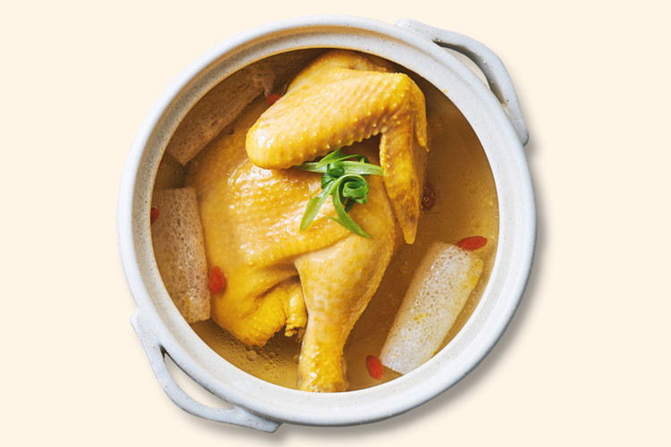《爱妻美食》竹荪枸杞煲鸡汤的做法