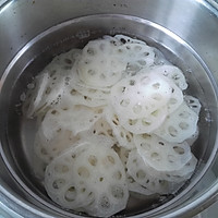 泡椒藕片#优思明恋恋冬日，我要稳稳的爱#的做法图解3