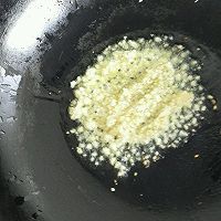 肥蹲之蒜茸西兰花的做法图解3
