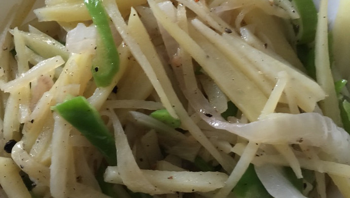 黑胡椒洋葱土豆丝