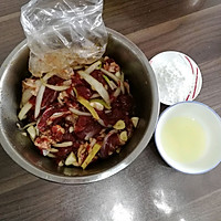 煎牛肉（老沈阳秘制）的做法图解2