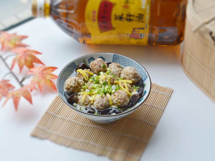 秘制蒸肉丸的做法