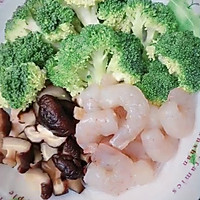 懒人减脂餐，好吃又能瘦的虾仁什锦粉丝的做法图解6