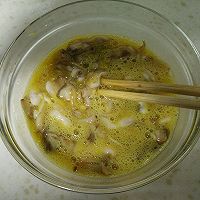 洋葱海蛏炒蛋的做法图解4