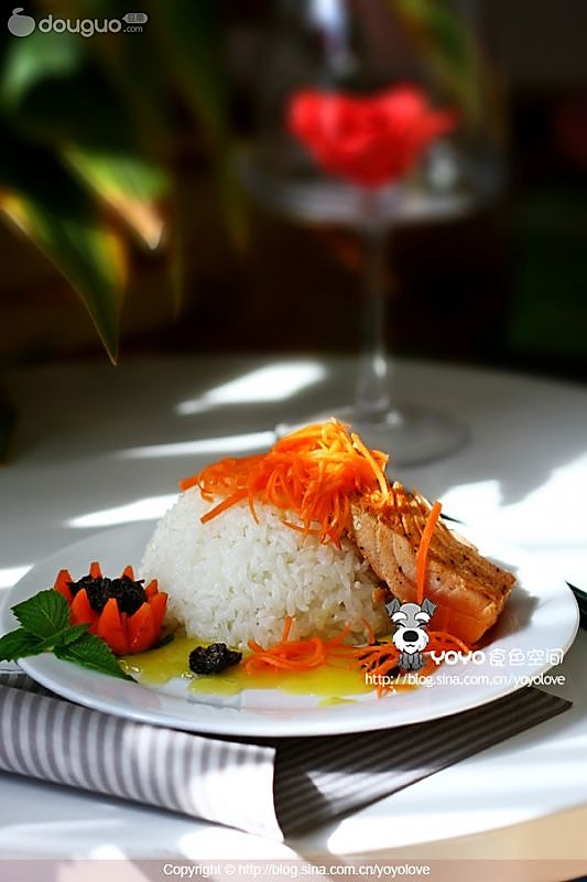 白米饭三文鱼的做法