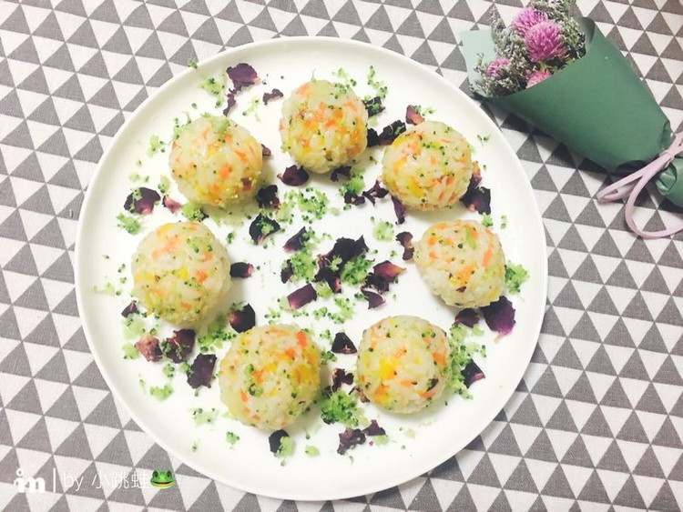 春光蔬菜饭团的做法